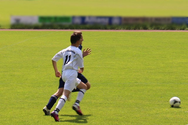 牵制了埃因 牵制了埃因